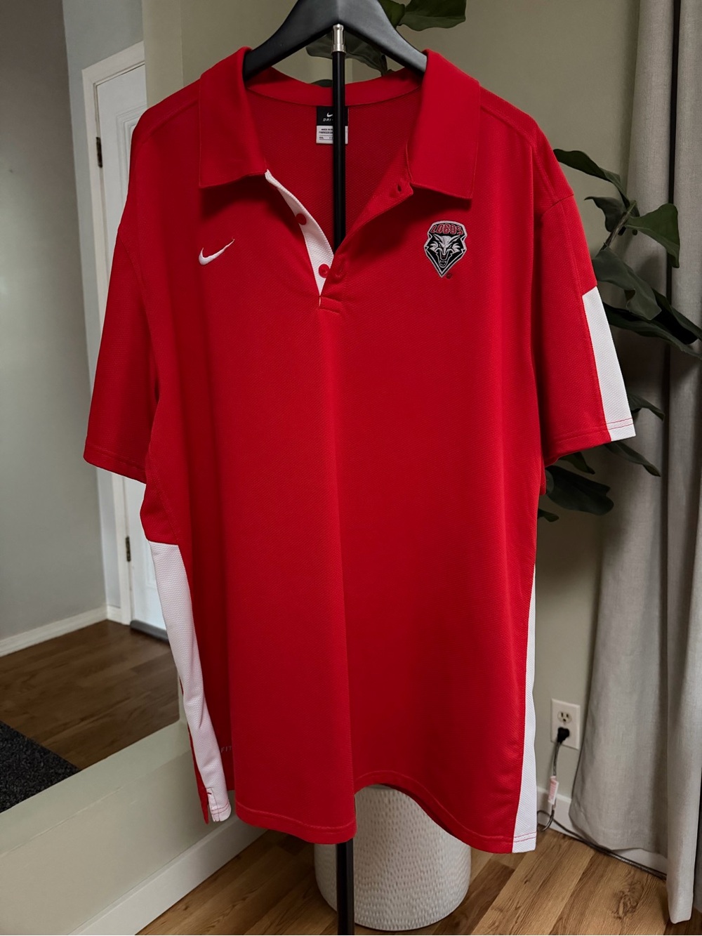 UNM Lobos Nike Men’s Red Polo Shirt with Team Crest